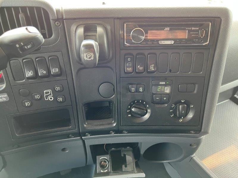 Scania R 420 - Photo 13