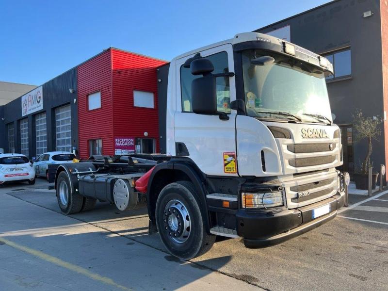 Scania P 320 - Photo 1