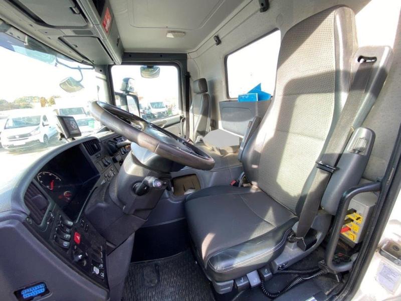 Scania P 320 - Photo 10