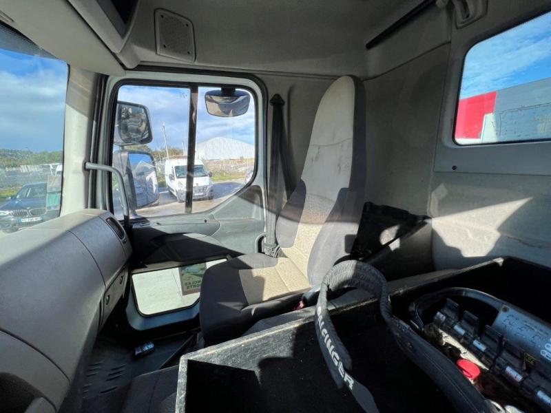 Renault Premium 340.26 DXI - Photo 14